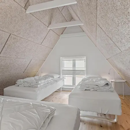 1 Bedroom Cozy In Apartamento *